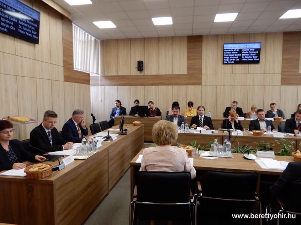 Megalakult a képviselő-testület 39